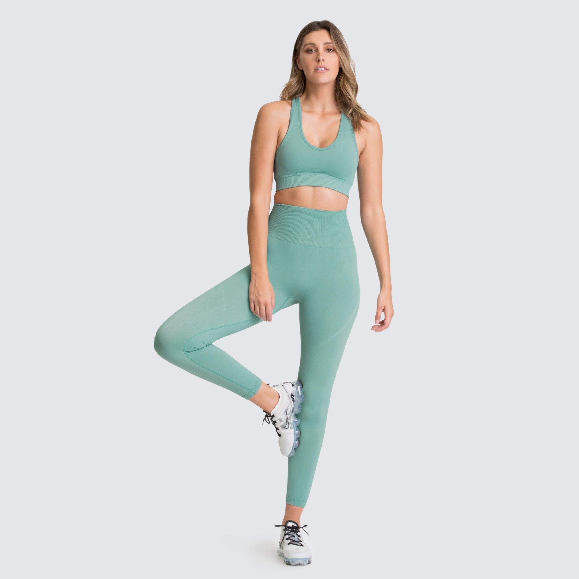 Arvaya Seamless Gym Set